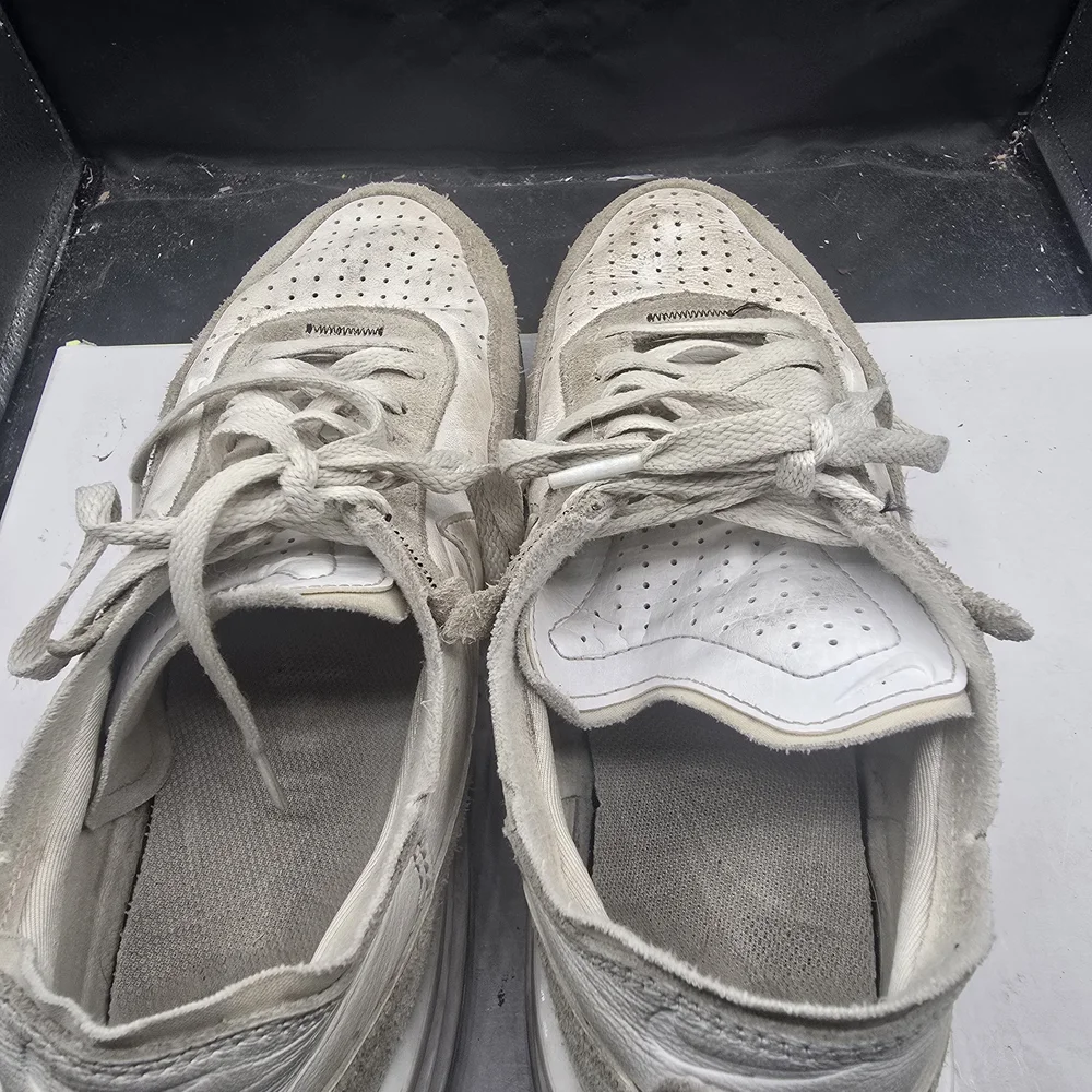Nike Men's Beige and White Sneakers - Picture 3 of 7